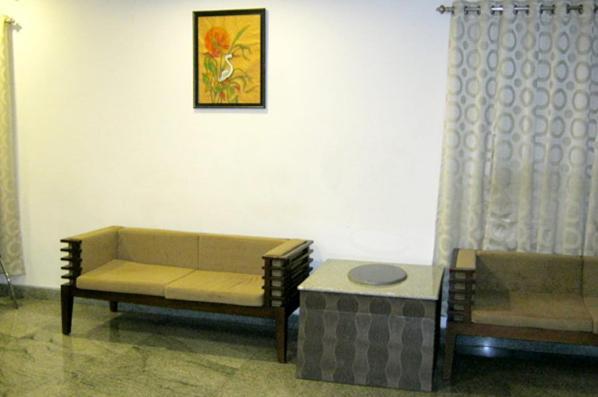 Hotel Uno The Business 3*